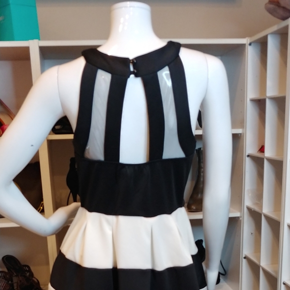 CRYSTAL DOLL CUT-OUT SCUBA FIT & FLARE DRESS S - Picture 9 of 11